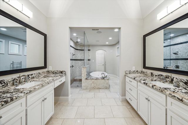 5025 Augusta Street, Houston, TX 77007