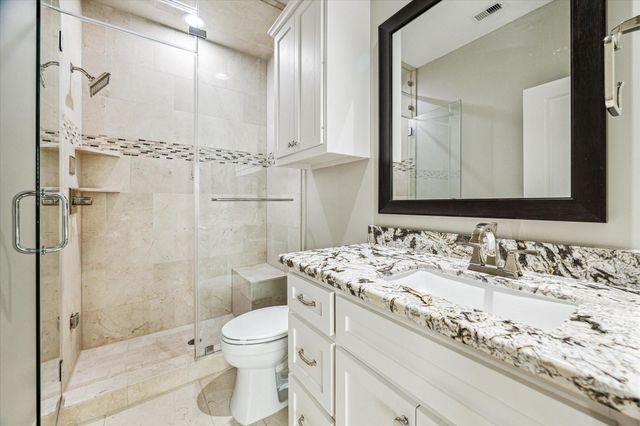 5025 Augusta Street, Houston, TX 77007