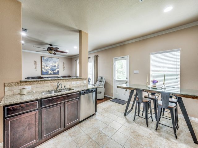 8924 Holliday Lane, Aubrey, TX 76227