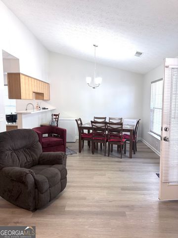 1295 Silverstone Trail, Jonesboro, GA 30238