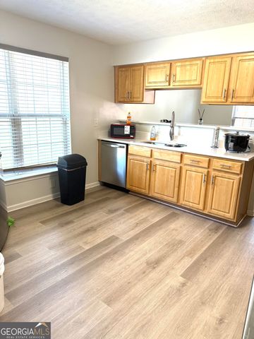1295 Silverstone Trail, Jonesboro, GA 30238