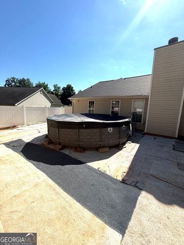 1295 Silverstone Trail, Jonesboro, GA 30238