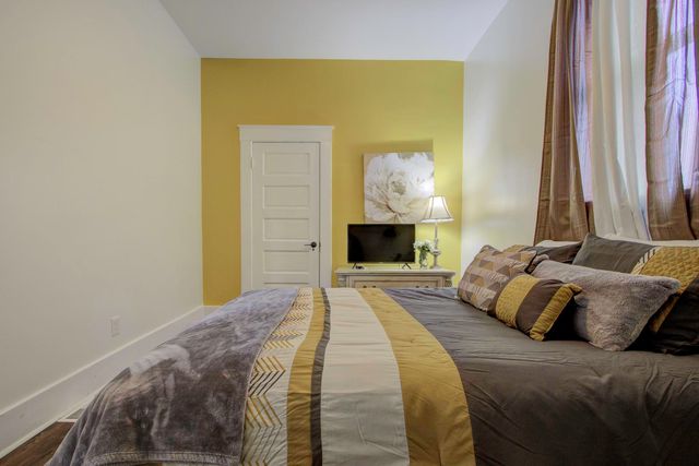 1855 OLIVER AVE, Memphis, TN 38114