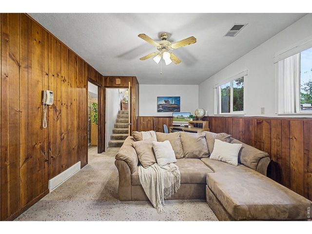 2421 34th Ave, Greeley, CO 80634