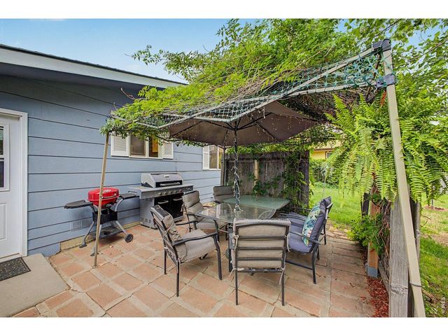 2421 34th Ave, Greeley, CO 80634