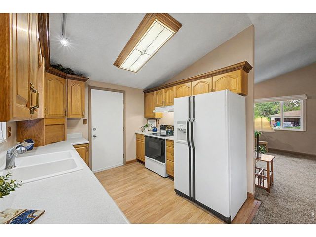 2421 34th Ave, Greeley, CO 80634