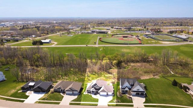 2631 MOOSE CREEK TRAIL, Suamico, WI 54313