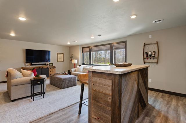 2631 MOOSE CREEK TRAIL, Suamico, WI 54313