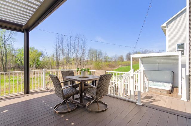 2631 MOOSE CREEK TRAIL, Suamico, WI 54313
