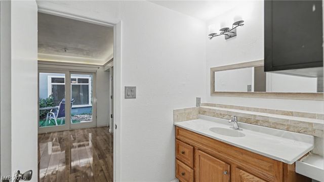 3753 Fairlawn Avenue, Las Vegas, NV 89121