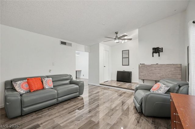 3753 Fairlawn Avenue, Las Vegas, NV 89121