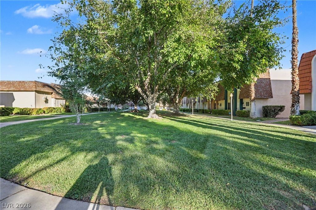 3753 Fairlawn Avenue, Las Vegas, NV 89121 — photo 3