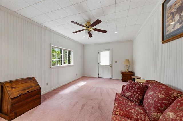 12863 Blue Jay Ct, Grass Valley, CA 95949