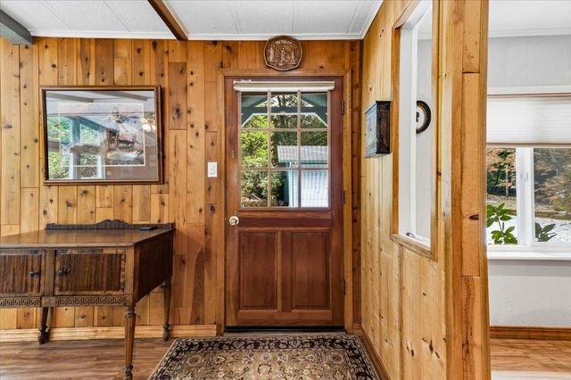 12863 Blue Jay Ct, Grass Valley, CA 95949