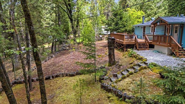 12863 Blue Jay Ct, Grass Valley, CA 95949