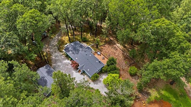 12863 Blue Jay Ct, Grass Valley, CA 95949