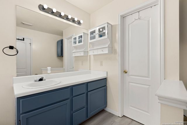 719 Leopard, San Antonio, TX 78251