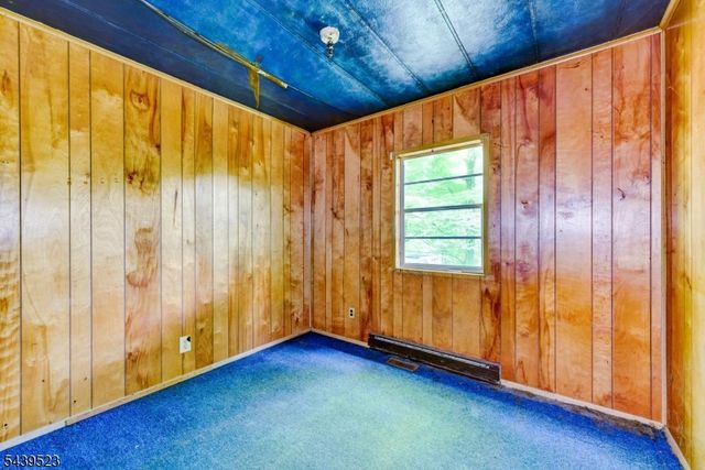 77 Sand Pond Rd, Hardyston Twp., NJ 07419