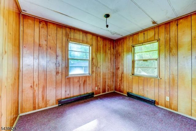 77 Sand Pond Rd, Hardyston Twp., NJ 07419