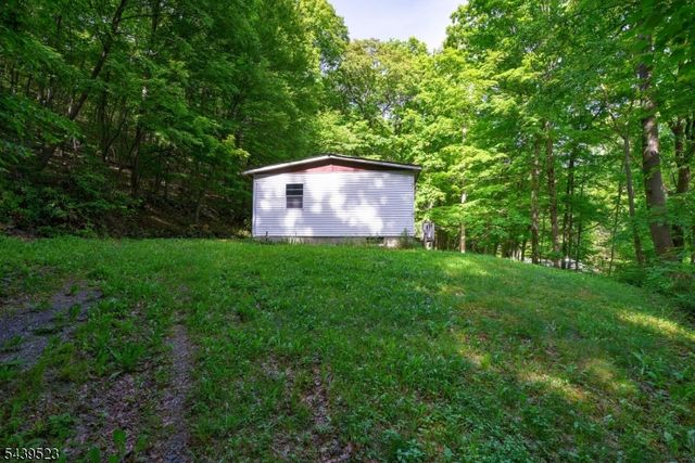 77 Sand Pond Rd, Hardyston Twp., NJ 07419