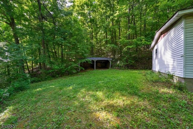 77 Sand Pond Rd, Hardyston Twp., NJ 07419