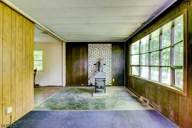 77 Sand Pond Rd, Hardyston Twp., NJ 07419