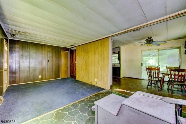 77 Sand Pond Rd, Hardyston Twp., NJ 07419