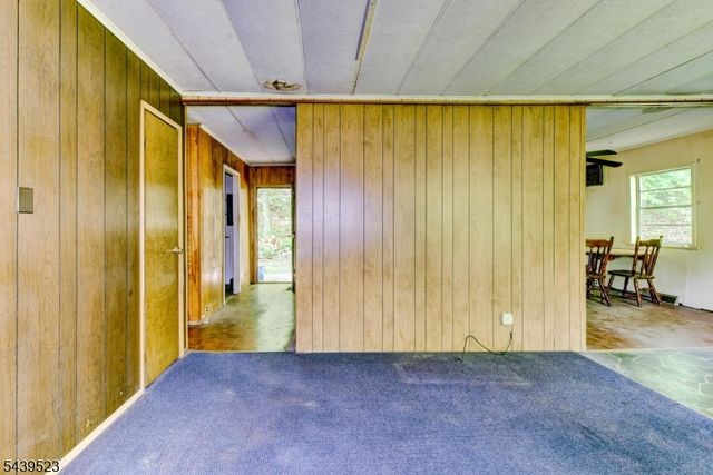 77 Sand Pond Rd, Hardyston Twp., NJ 07419