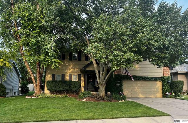 5121 N 137th Street, Omaha, NE 68164