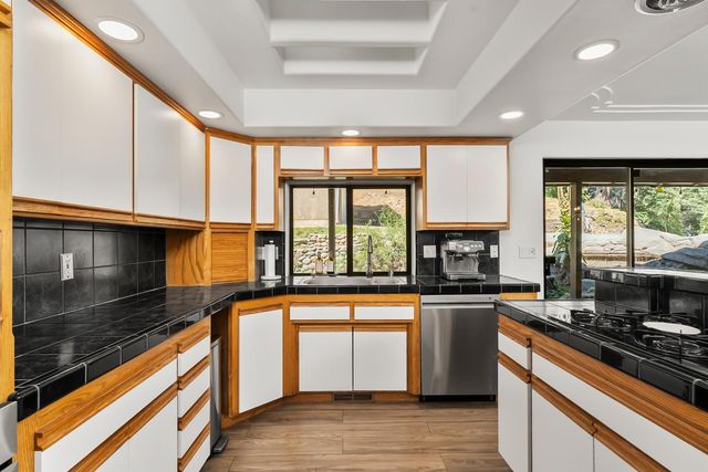 5645 Starkes Grade Rd, Pollock Pines, CA 95726