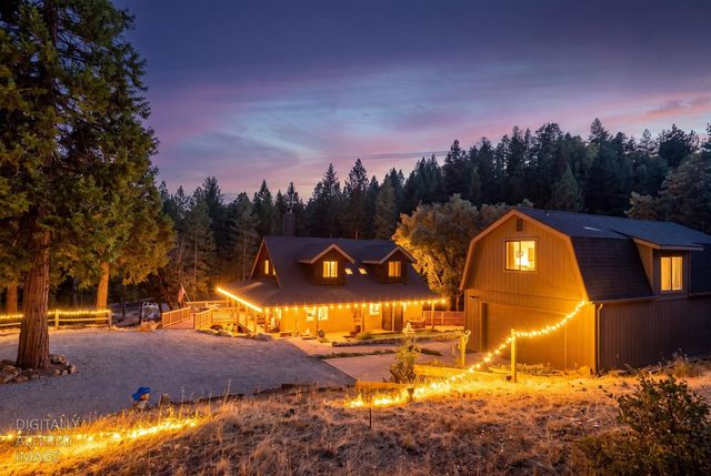 5645 Starkes Grade Rd, Pollock Pines, CA 95726