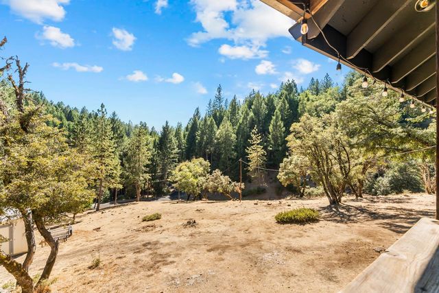 5645 Starkes Grade Rd, Pollock Pines, CA 95726