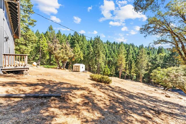 5645 Starkes Grade Rd, Pollock Pines, CA 95726