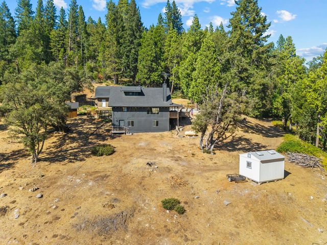 5645 Starkes Grade Rd, Pollock Pines, CA 95726