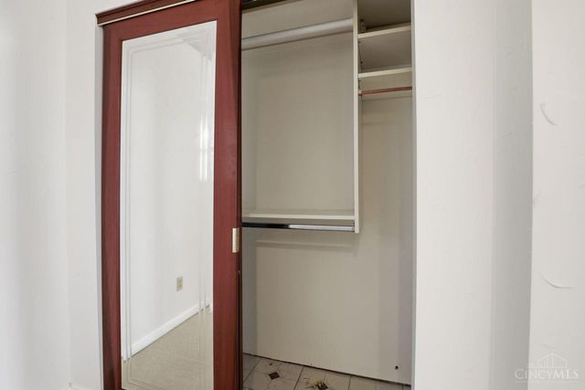 5754 Nightingale Court, Fairfax, OH 45227