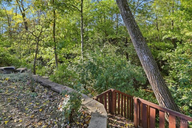 5754 Nightingale Court, Fairfax, OH 45227