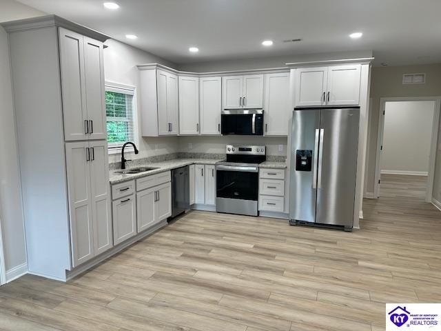 1100 N Main Street, Elizabethtown, KY 42701
