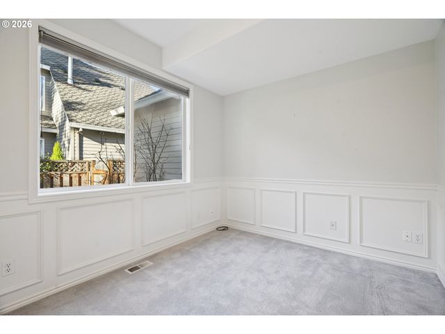 4716 AVERY Ln, Lake Oswego, OR 97035