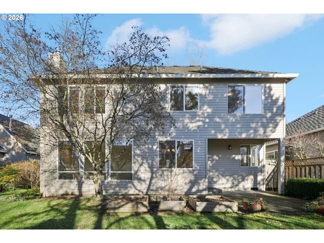 4716 AVERY Ln, Lake Oswego, OR 97035