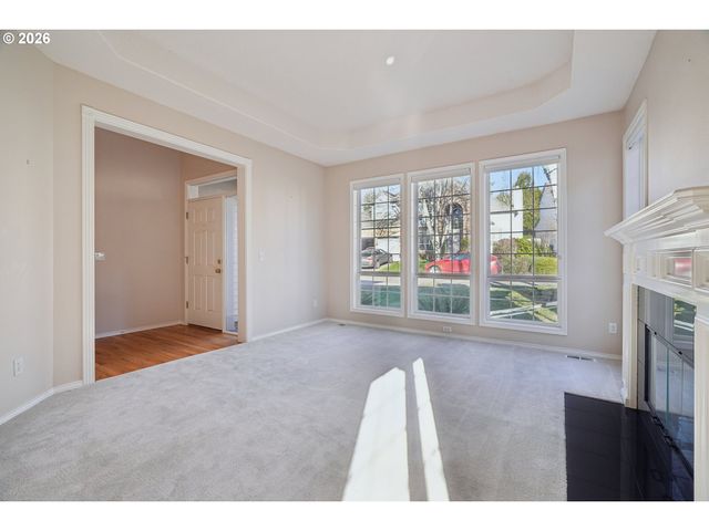 4716 AVERY Ln, Lake Oswego, OR 97035