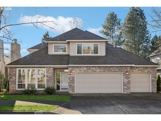 4716 AVERY Ln, Lake Oswego, OR 97035
