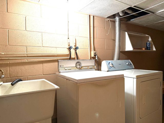 4454 E Park Drive, Bay City, MI 48706