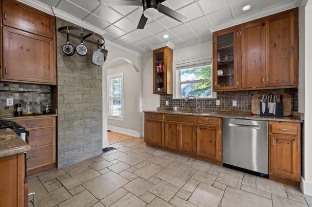 720 Mount Vernon Avenue, Chattanooga, TN 37405