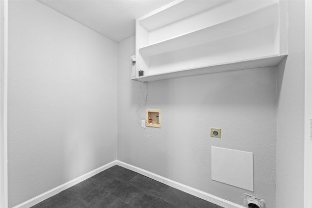 1137 Via Balboa, Mesquite, TX 75150