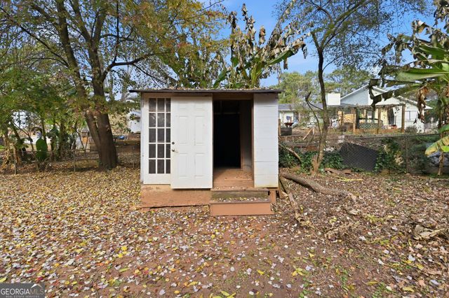 1451 Indian Way NW, Lilburn, GA 30047