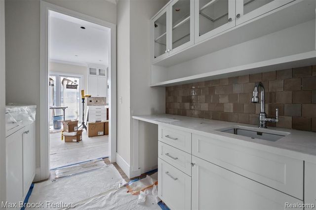 3627 Middlebury Lane, Bloomfield Hills, MI 48301