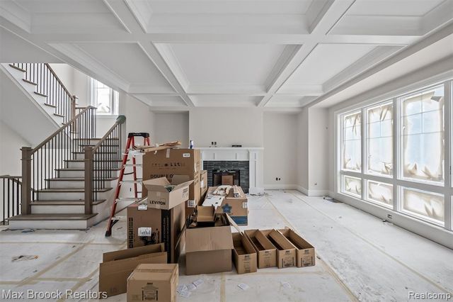 3627 Middlebury Lane, Bloomfield Hills, MI 48301