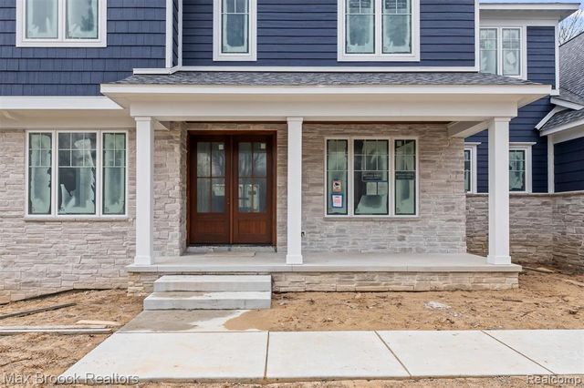 3627 Middlebury Lane, Bloomfield Hills, MI 48301