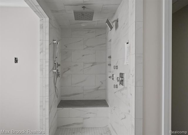 3627 Middlebury Lane, Bloomfield Hills, MI 48301