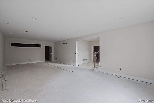 3627 Middlebury Lane, Bloomfield Hills, MI 48301